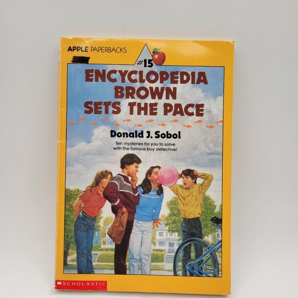 ENCYCLOPEDIA BROWN by Donald J. Sobol Lot of 7 Chapter Books - CB038 - Picture 8 of 8